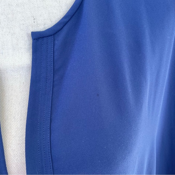 BCBGMaxAzria Neda High-Low Top in Blue Size M/L - Picture 9 of 12